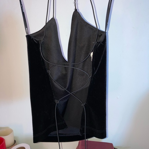 Crushed velvet tie back halter - Picture 1 of 4